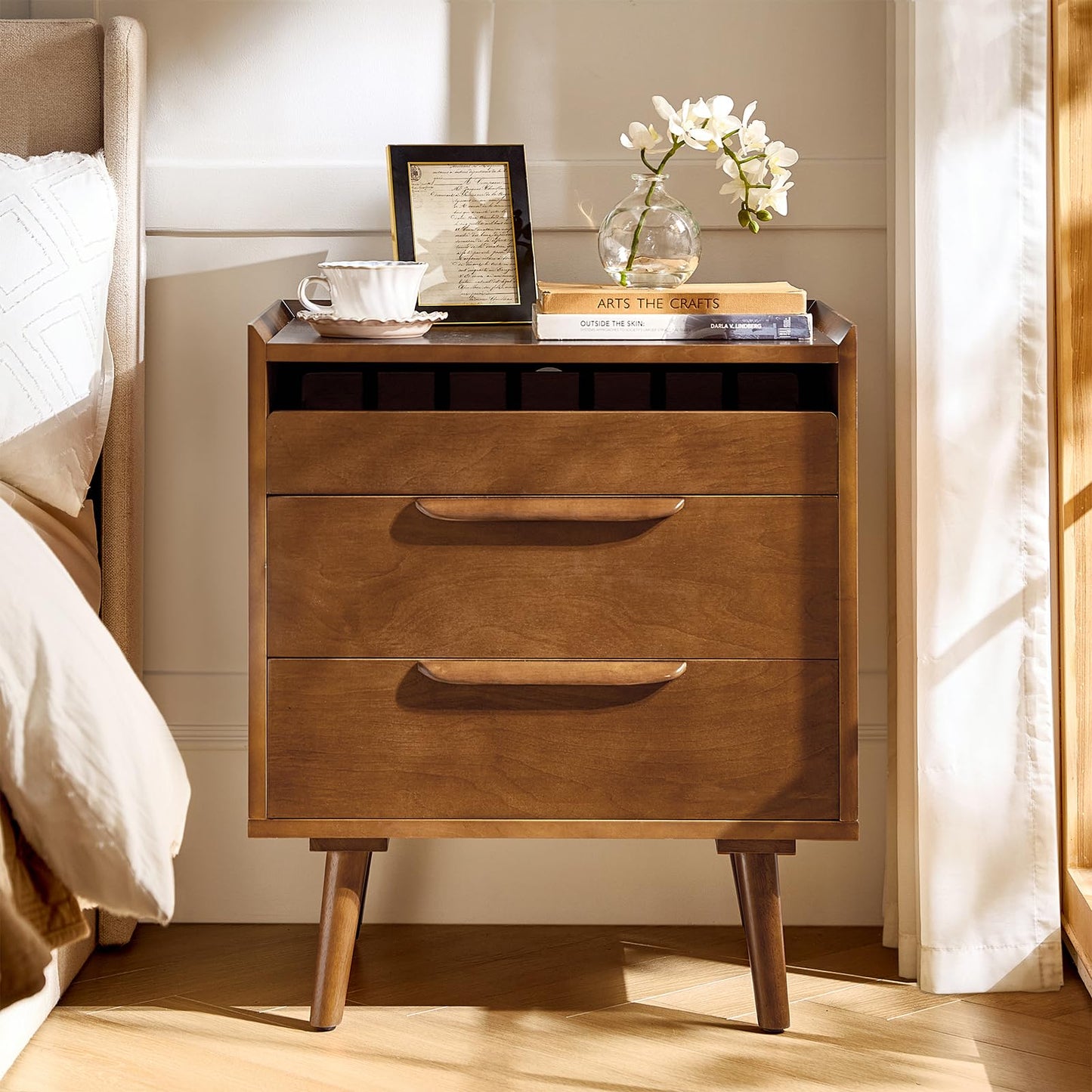 Mid-Century Modern Nightstand Set of 2 with Charging Station – 2-Drawer Wood Bedside Tables with Pull-Out Shelf, Walnut Finish